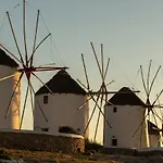 Whitelist Loft In Mykonos Town